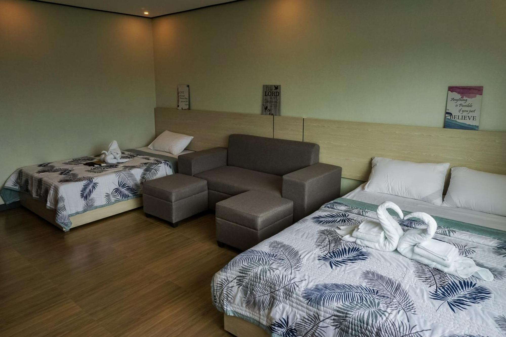 Emmaus Condotel Анхелес Екстер'єр фото